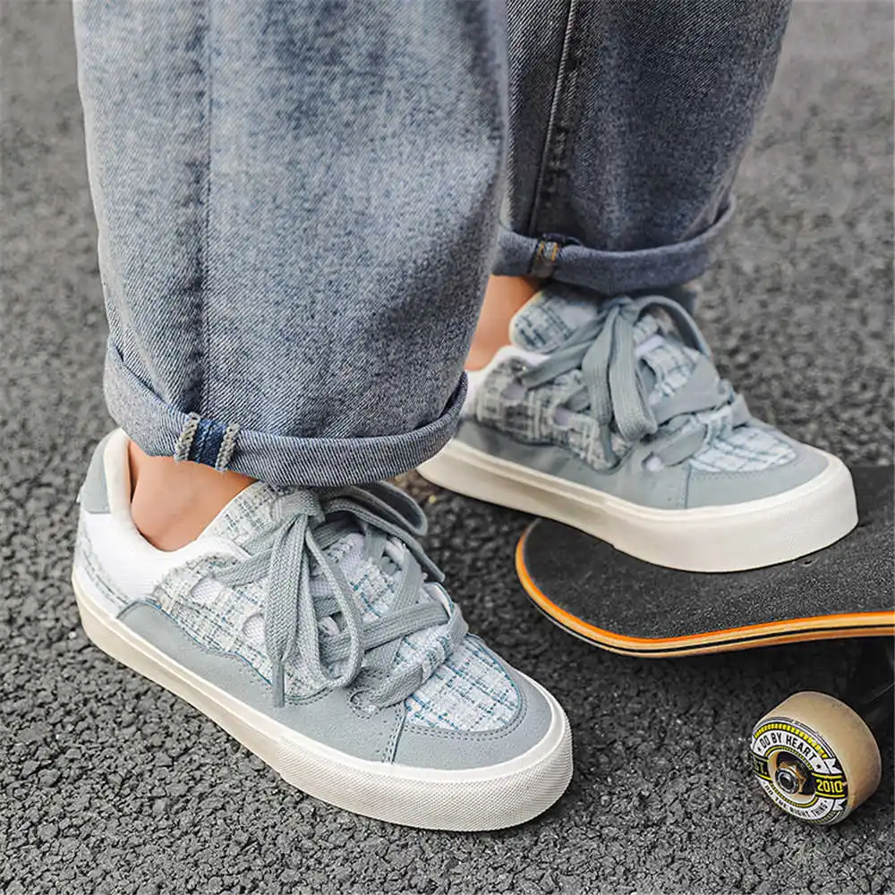 Женская школьная обувь в стиле – обзор и цена Tech Office Wear Men
