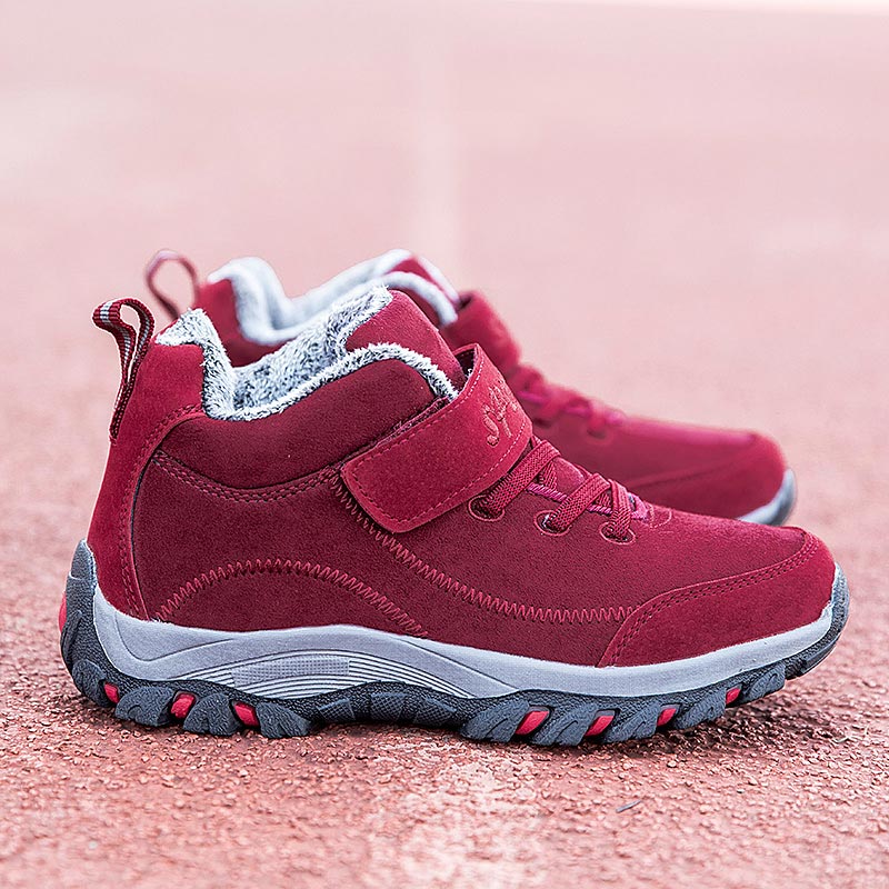 short winter sports shoes for  – обзор и цена Tech Office Wear Men